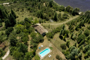 Bergerie piscine privée, jacuzzi